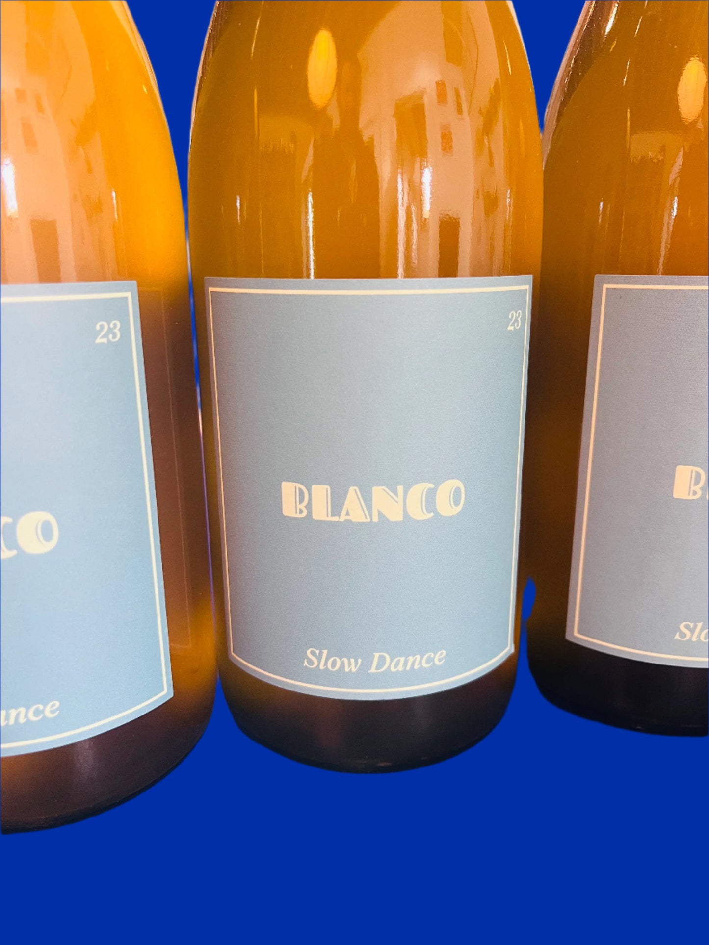 SLOW DANCE  Blanco